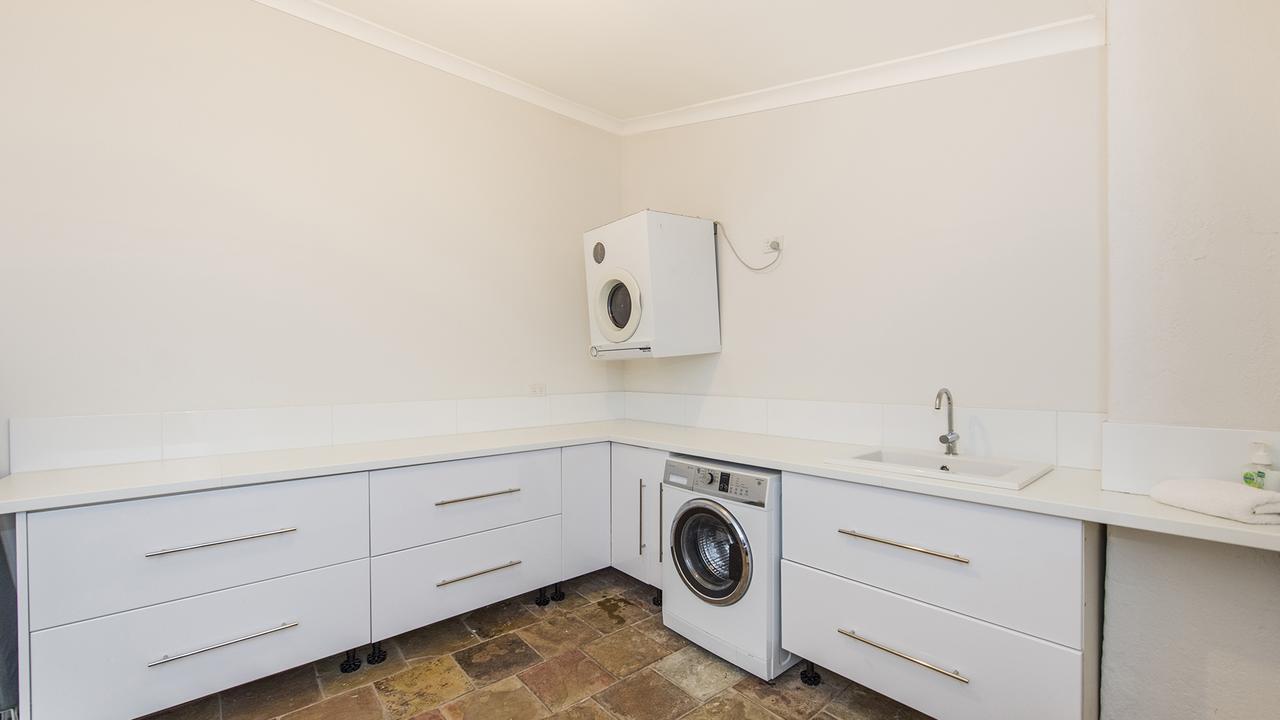 Leisurely Manor - Spacious Three Bedroom Home In Fremantle Ngoại thất bức ảnh